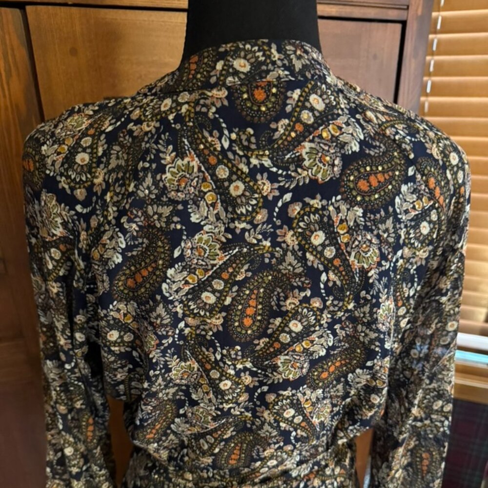 Elegant Black and Brown Patterned Dress - Picture 5 of 9